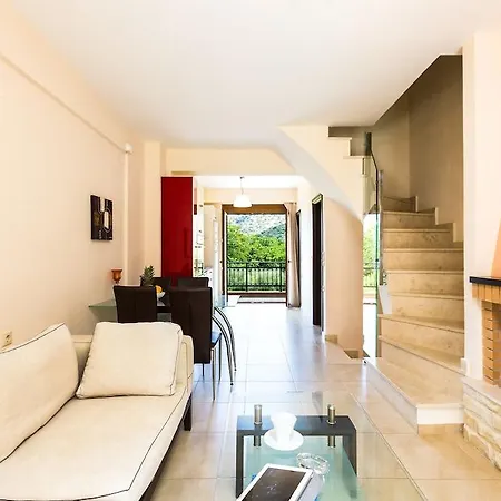 Pantheon Villas & Suites *