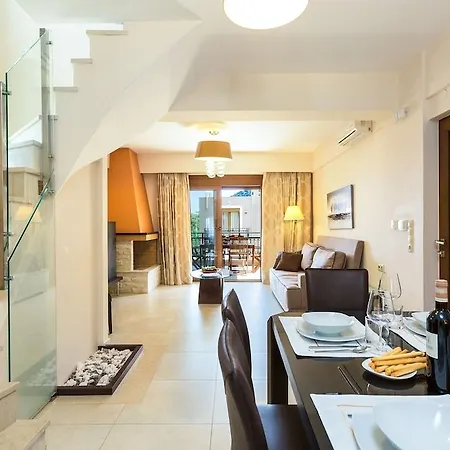 Pantheon Villas & Suites Lägenhet *